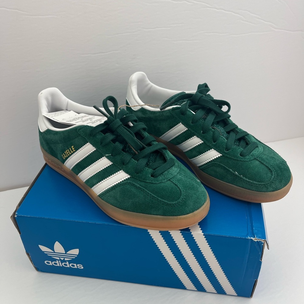 SOLD: Gazelles - brand new